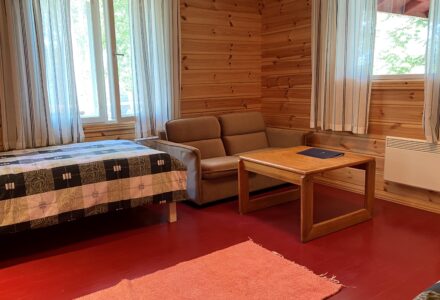Cottage with wood heated sauna_Merikoivula_living room
